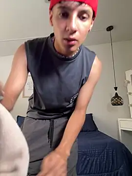 YEICK-17 online show from October 25, 1:56 pm