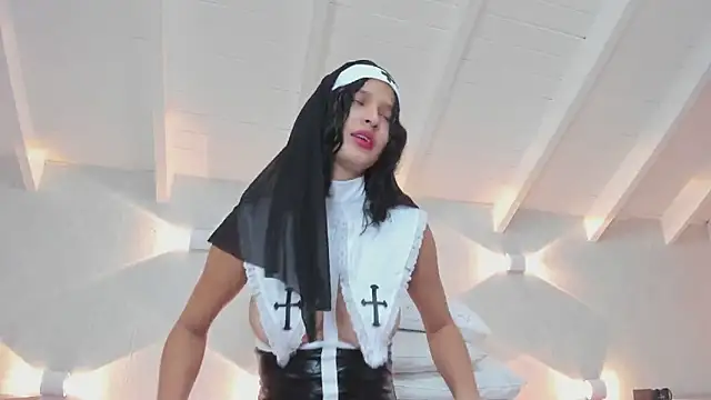 Princesita Sofia  online show from November 5, 9:18 pm