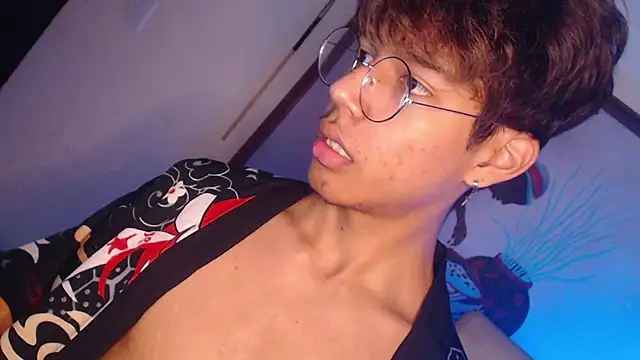 Snapshot of Kaoriimatsuii chatting on November 13, 4:49 am Kaoriimatsuii online show from November 13, 4:49 am