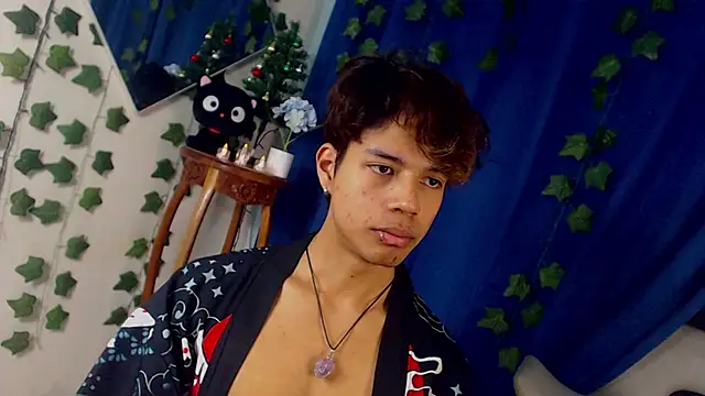 Snapshot of Kaoriimatsuii chatting on November 27, 12:33 am Kaoriimatsuii online show from November 27, 12:33 am