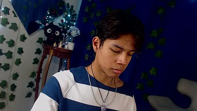 Snapshot of Kaoriimatsuii chatting on November 28, 10:43 pm Kaoriimatsuii online show from November 28, 10:43 pm