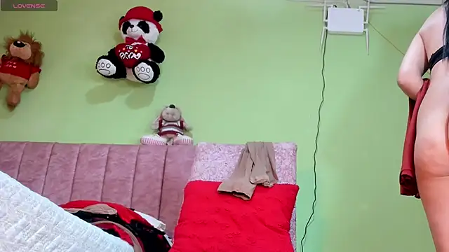 Snapshot of hot_Dariana_pantyhose chatting on October 26, 1:00 pm hot Dariana pantyhose online show from October 26, 1:00 pm