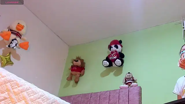 Snapshot of hot_Dariana_pantyhose chatting on October 25, 2:50 pm hot Dariana pantyhose online show from October 25, 2:50 pm