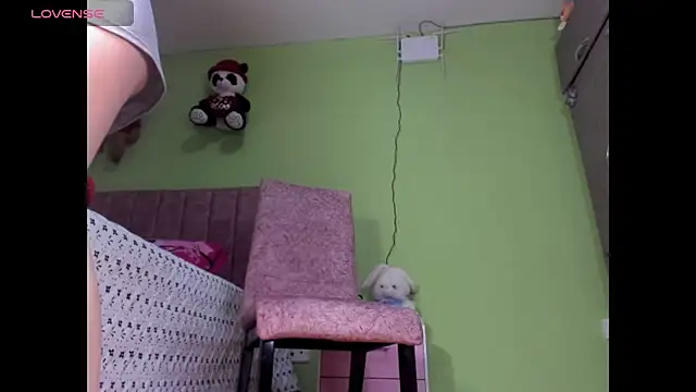 Snapshot of hot_Dariana_pantyhose chatting on September 9, 2:15 pm hot Dariana pantyhose online show from September 9, 2:15 pm