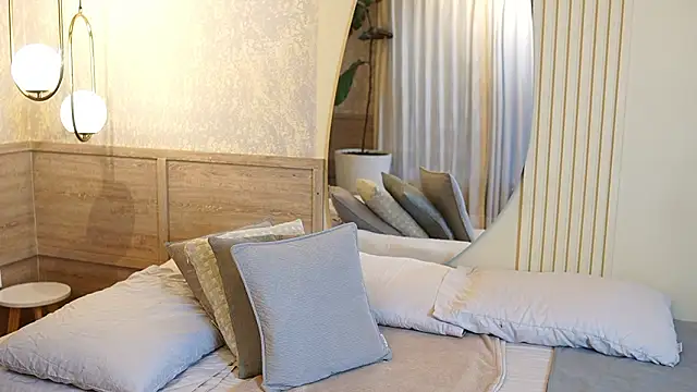 Ethan occonor online show from February 25, 1:00 pm