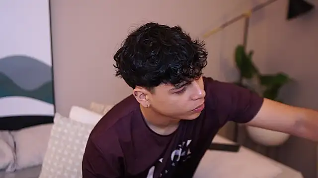 Ethan occonor online show from October 8, 12:39 pm