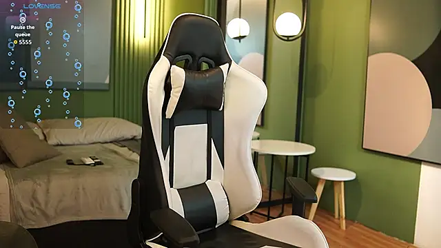 Ethan occonor online show from September 26, 1:18 pm