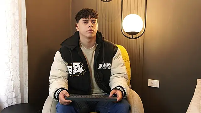 Ethan occonor online show from September 25, 12:44 pm