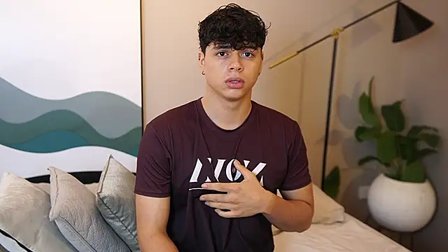 Ethan occonor online show from October 25, 11:31 am