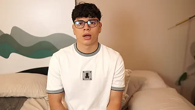 Ethan occonor online show from October 15, 12:13 pm