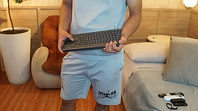 Ethan occonor online show from February 21, 12:29 pm