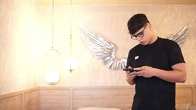 Ethan occonor online show from November 29, 12:38 pm