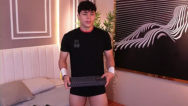 Ethan occonor online show from October 27, 11:44 am