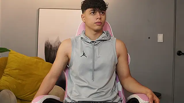 Ethan occonor online show from October 30, 11:52 am