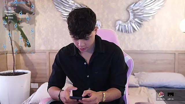 Ethan occonor online show from December 2, 5:58 pm