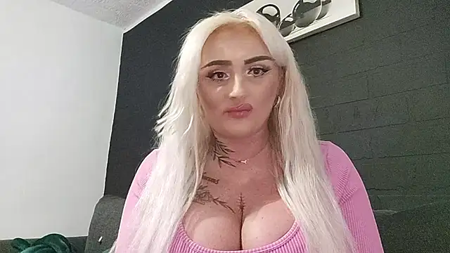 AnastasiaLips online show from December 16, 9:41 pm