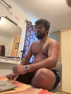 Snapshot of CrazyShashank chatting on October 26, 1:11 pm CrazyShashank online show from October 26, 1:11 pm