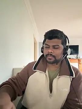 CrazyShashank online show from February 5, 1:18 pm