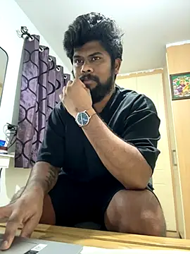 Snapshot of CrazyShashank chatting on November 7, 7:40 pm CrazyShashank online show from November 7, 7:40 pm