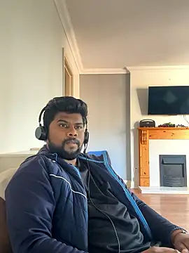 CrazyShashank online show from January 9, 11:50 am