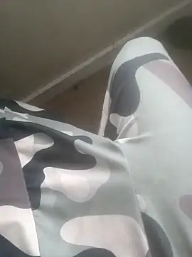 Kaalum561 online show from November 27, 1:33 pm