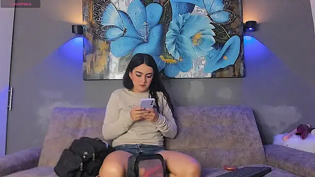 elizabeth lamer online show from April 10, 1:12 am