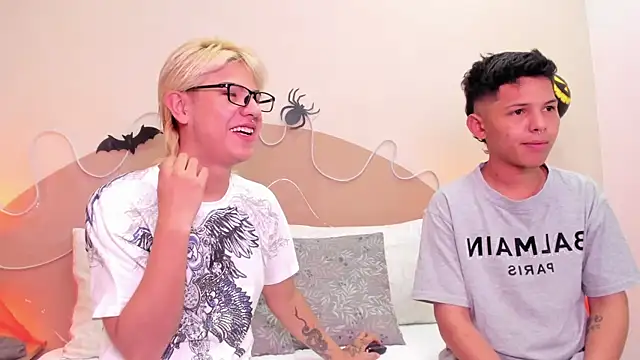 Enrrixxx  online show from October 25, 12:54 am