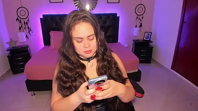 LolaVillalobos online show from February 13, 2:39 pm