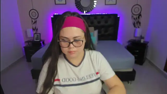 Snapshot of LolaVillalobos chatting on September 26, 11:39 am LolaVillalobos online show from September 26, 11:39 am
