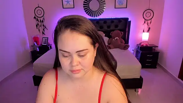 LolaVillalobos online show from April 9, 12:33 pm