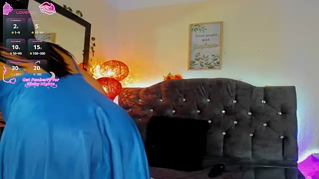 karol rose online show from December 4, 2:49 pm