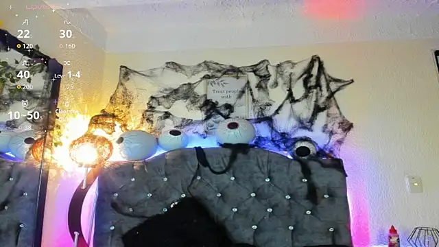 karol rose online show from October 7, 11:39 pm