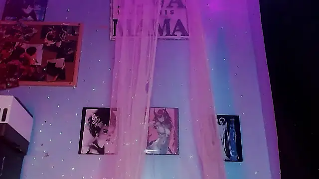 ovmilf online show from March 29, 11:34 am