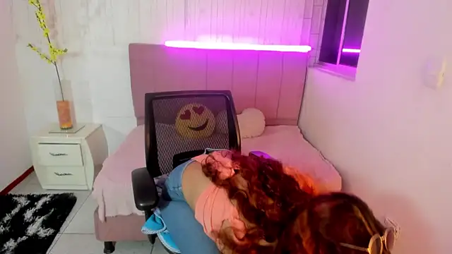 anna moon11 online show from January 17, 4:49 am