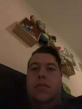 Snapshot of Lars2306 chatting on October 9, 9:37 pm Lars2306 online show from October 9, 9:37 pm