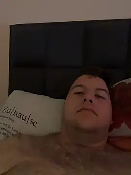 Snapshot of Lars2306 chatting on October 16, 8:44 am Lars2306 online show from October 16, 8:44 am