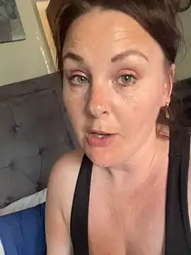 Snapshot of laceygreen chatting on June 26, 6:36 pm laceygreen online show from June 26, 6:36 pm