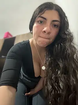 arieel  722 online show from September 12, 2:34 am