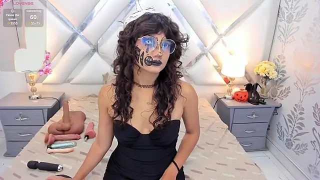 Snapshot of selenareyes chatting on October 29, 9:03 pm selenareyes online show from October 29, 9:03 pm