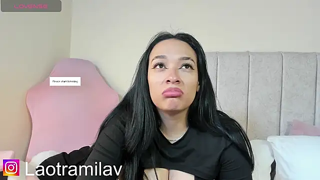 Snapshot of juliettaa_1 chatting on April 24, 2:02 am juliettaa 1 online show from April 24, 2:02 am