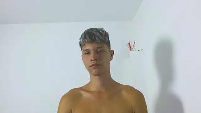 Twinkcock22 online show from July 21, 4:58 am