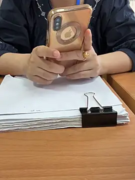 PhuongNhi21 online show from November 5, 1:09 am