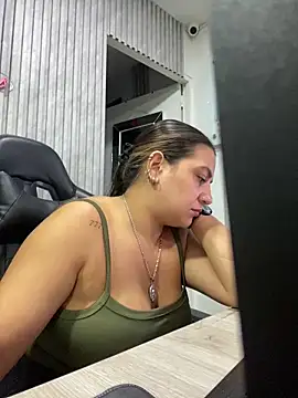 megvibes online show from February 15, 12:00 am