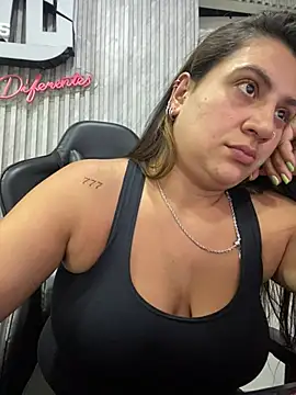 megvibes online show from January 16, 10:36 pm