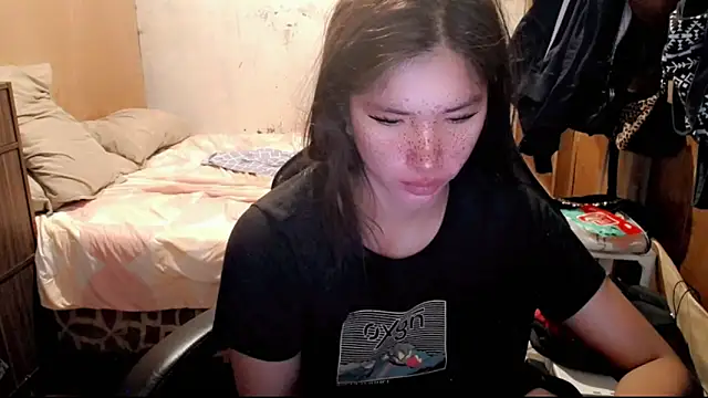 Cutierhyxx online show from May 30, 5:18 pm
