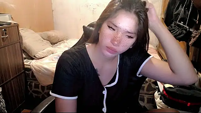 Cutierhyxx online show from May 29, 8:26 pm
