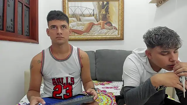 DavilANDkevin2 online show from September 20, 2:16 am