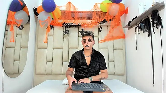 DavilANDkevin2 online show from October 27, 3:07 am