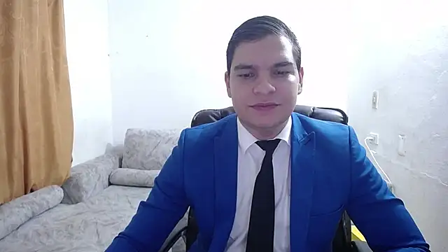 Victor Maitland online show from March 30, 9:05 pm