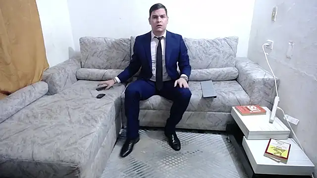 Snapshot of Victor_Maitland chatting on February 3, 3:48 am Victor Maitland online show from February 3, 3:48 am